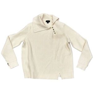 Carlisle Collection Cream Ribbed Sweater XL Gold Button Detail